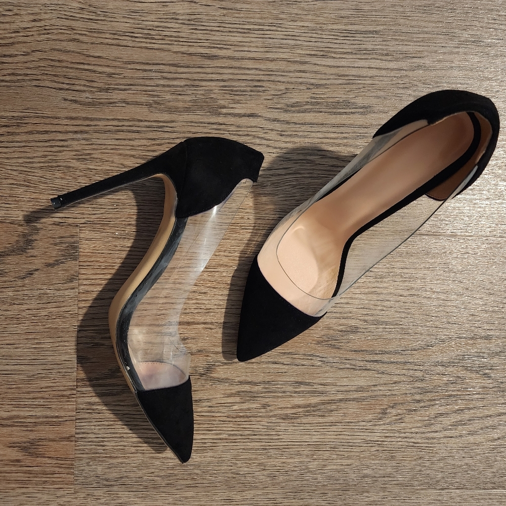 Boutique Black & Clear Pumps